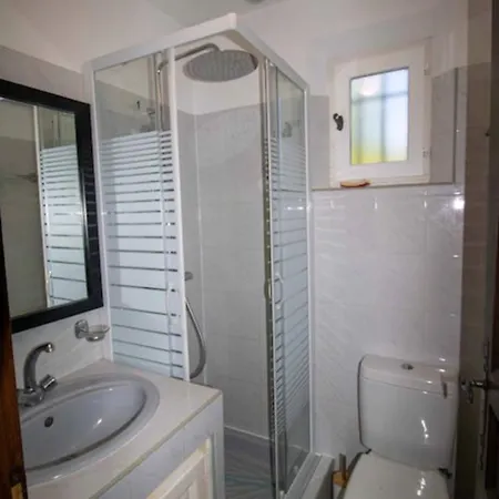 度假居 Quiet With Garden And Terrace In Fréjus