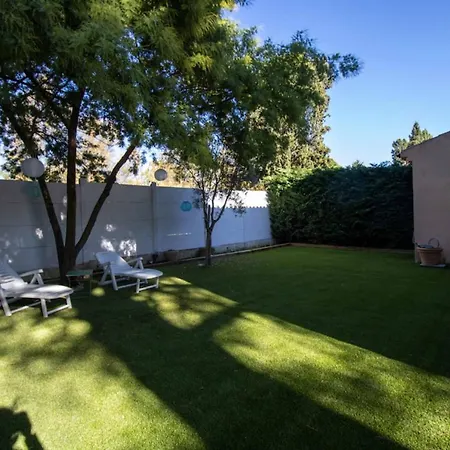 Quiet With Garden And Terrace In Holiday home