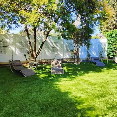 Quiet With Garden And Terrace In *